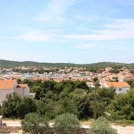 Appartamento With Parking Space Jezera, Murter - 5079