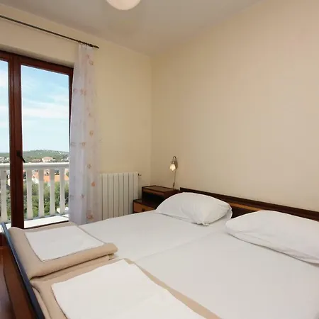 With Parking Space Jezera, Murter - 5079