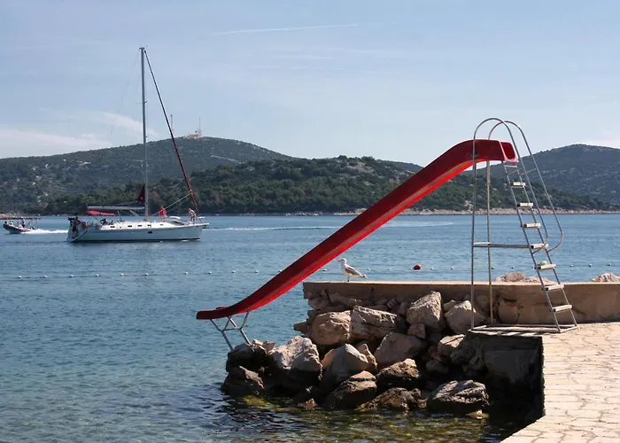 公寓 With Parking Space Jezera, Murter - 5079 耶泽拉